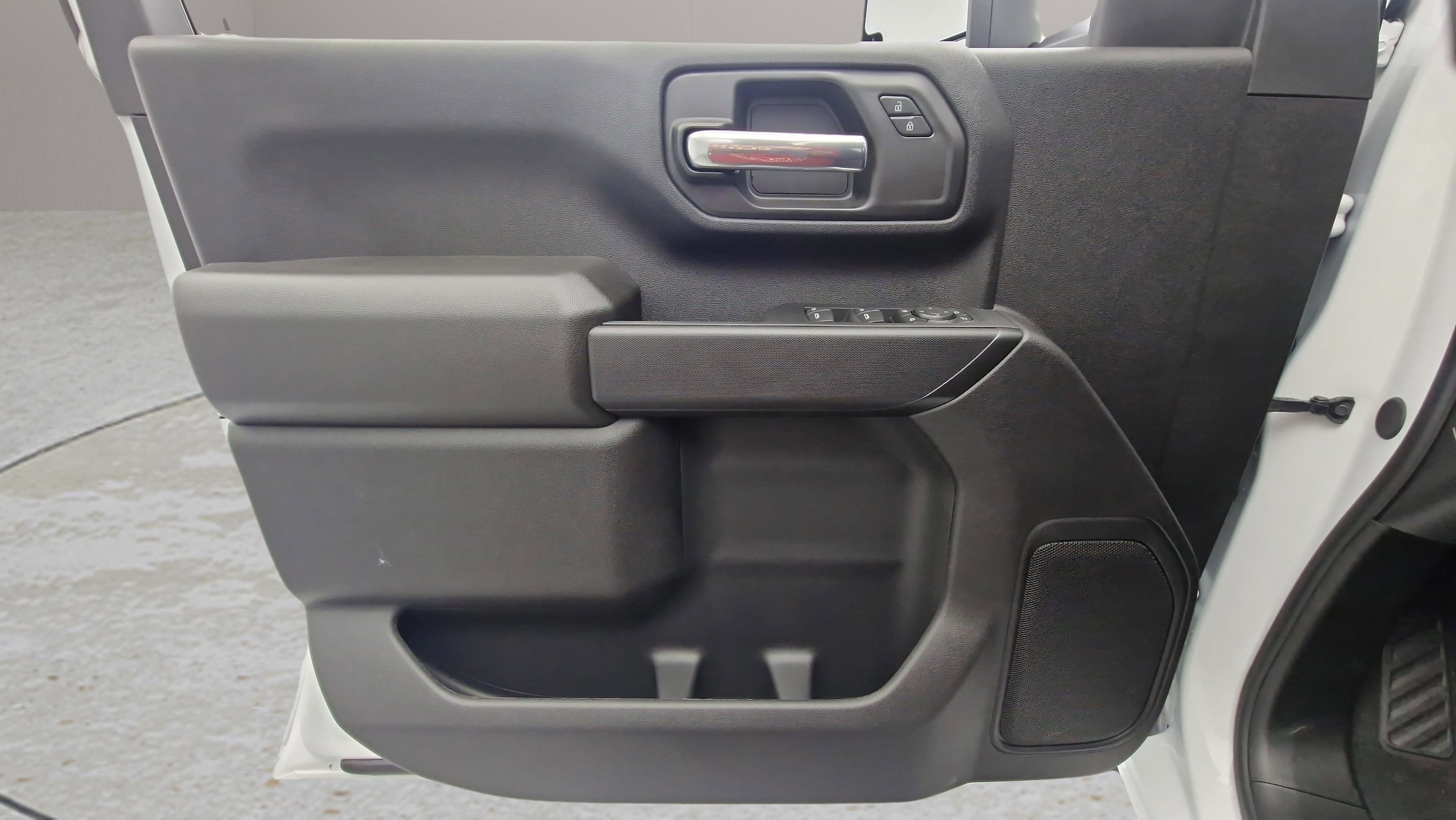 New 2026 Chevrolet Silverado 2500 Custom w/ Custom Value Package image 13