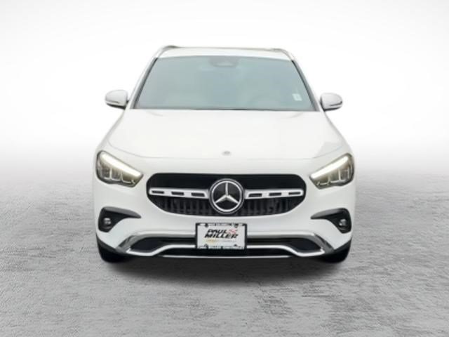 Used 2025 Mercedes-Benz GLA 250 4MATIC w/ Winter Package image 3