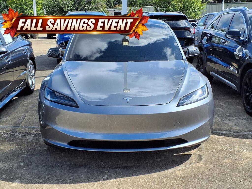 Used 2025 Tesla Model 3 Long Range RWD image 5