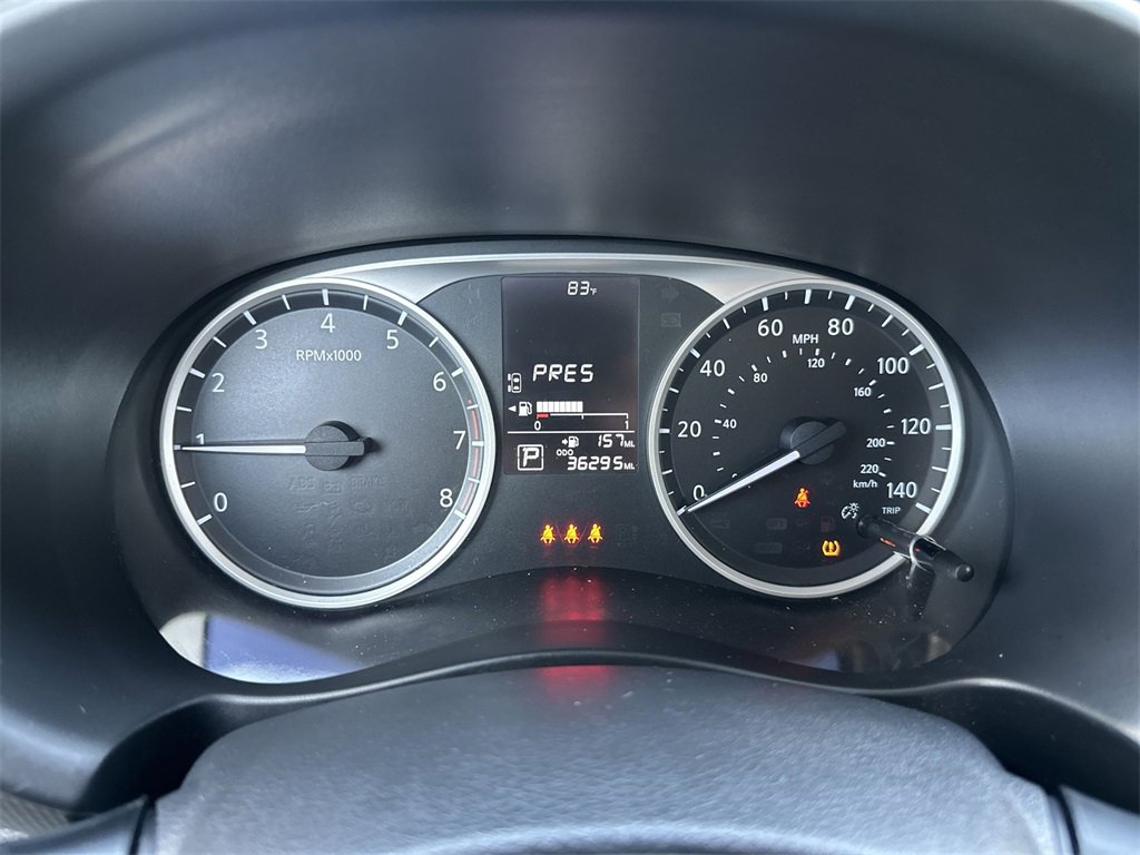 Used 2022 Nissan Kicks S image 15