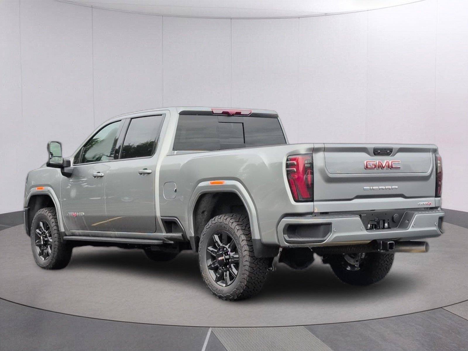 New 2026 GMC Sierra 2500 AT4 w/ AT4 Premium Plus Package AWD/4WD image 3