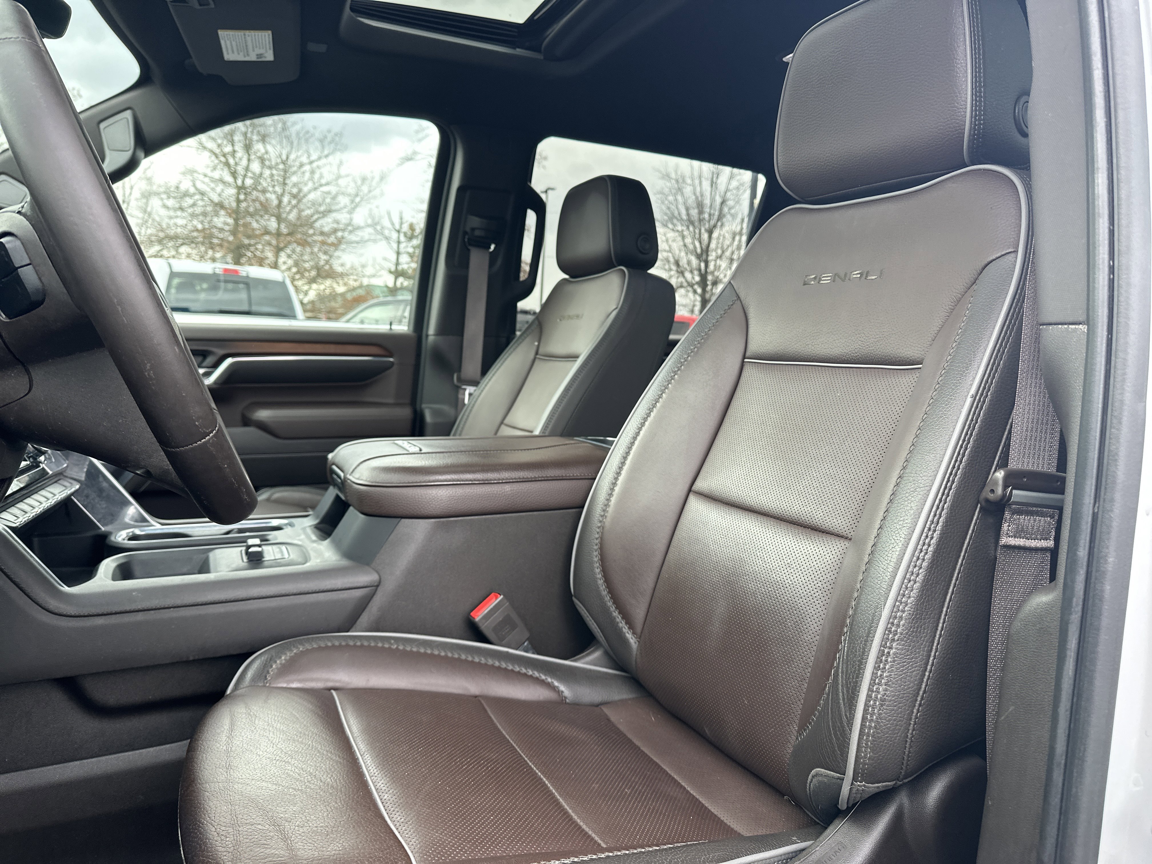 Certified 2024 GMC Sierra 2500 Denali w/ Denali Reserve Package image 26