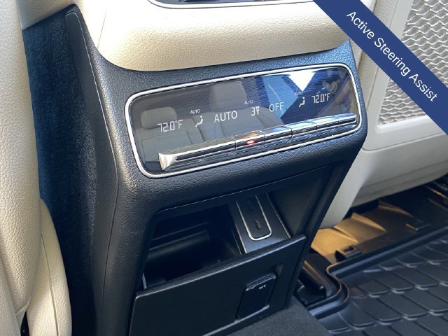 Used 2023 Mercedes-Benz GLE 450 4MATIC w/ 3rd Row Seat Package image 22