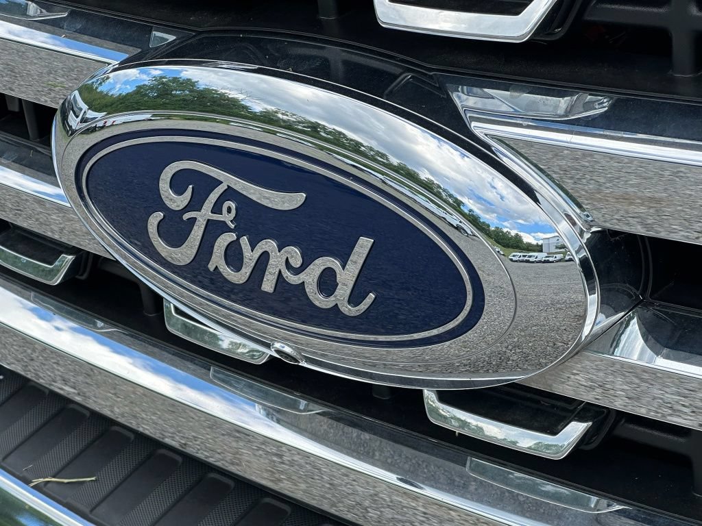 New 2026 Ford F250 XLT w/ XLT Premium Package AWD/4WD image 29