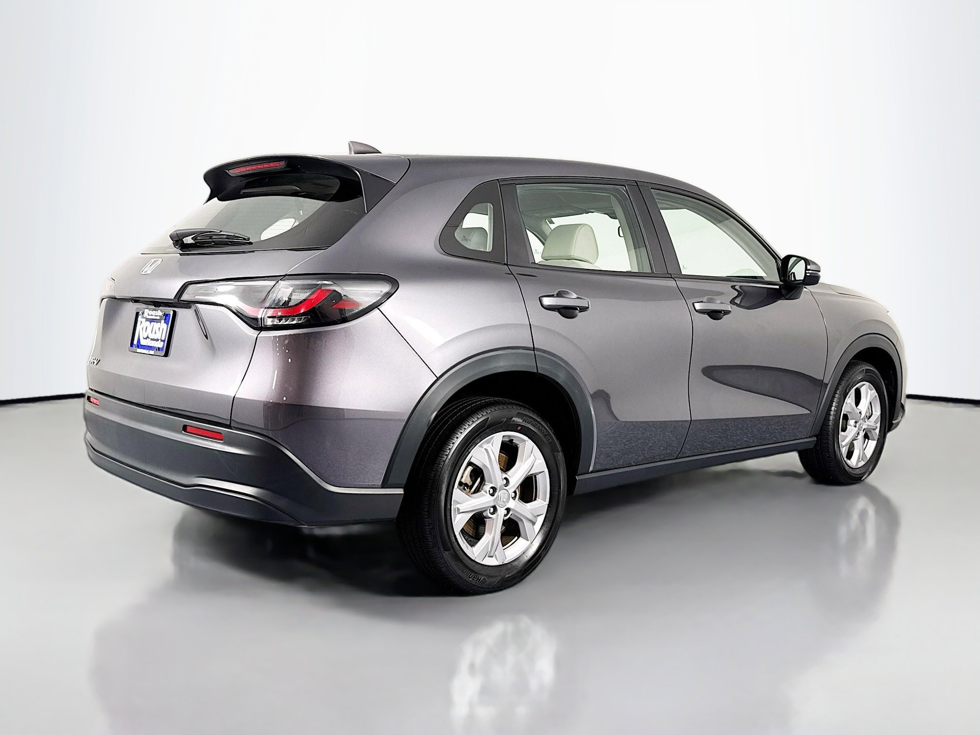 Certified 2024 Honda HR-V LX image 5