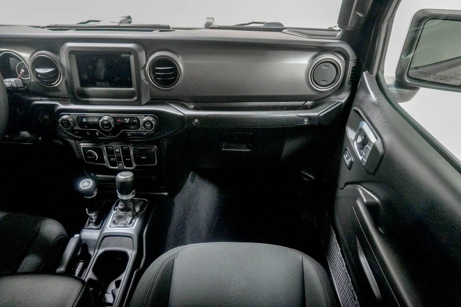 Used 2023 Jeep Gladiator Sport image 28