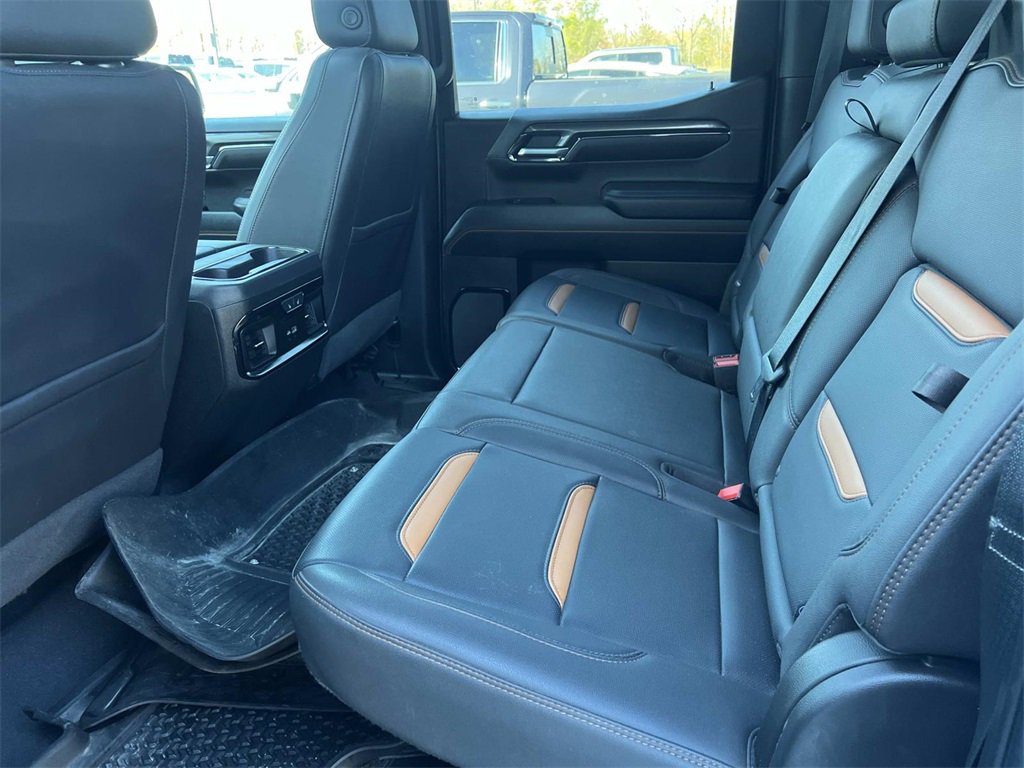 Used 2022 GMC Sierra 1500 AT4 w/ AT4 Preferred Package image 12