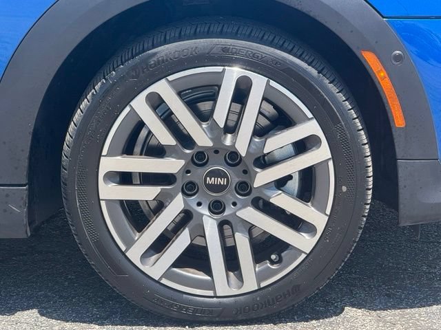 Used 2026 MINI Cooper 4-Door Hardtop FWD image 3