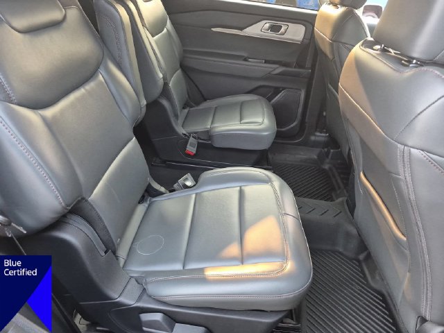 Certified 2025 Ford Explorer Active w/ Active Comfort Package RWD image 34