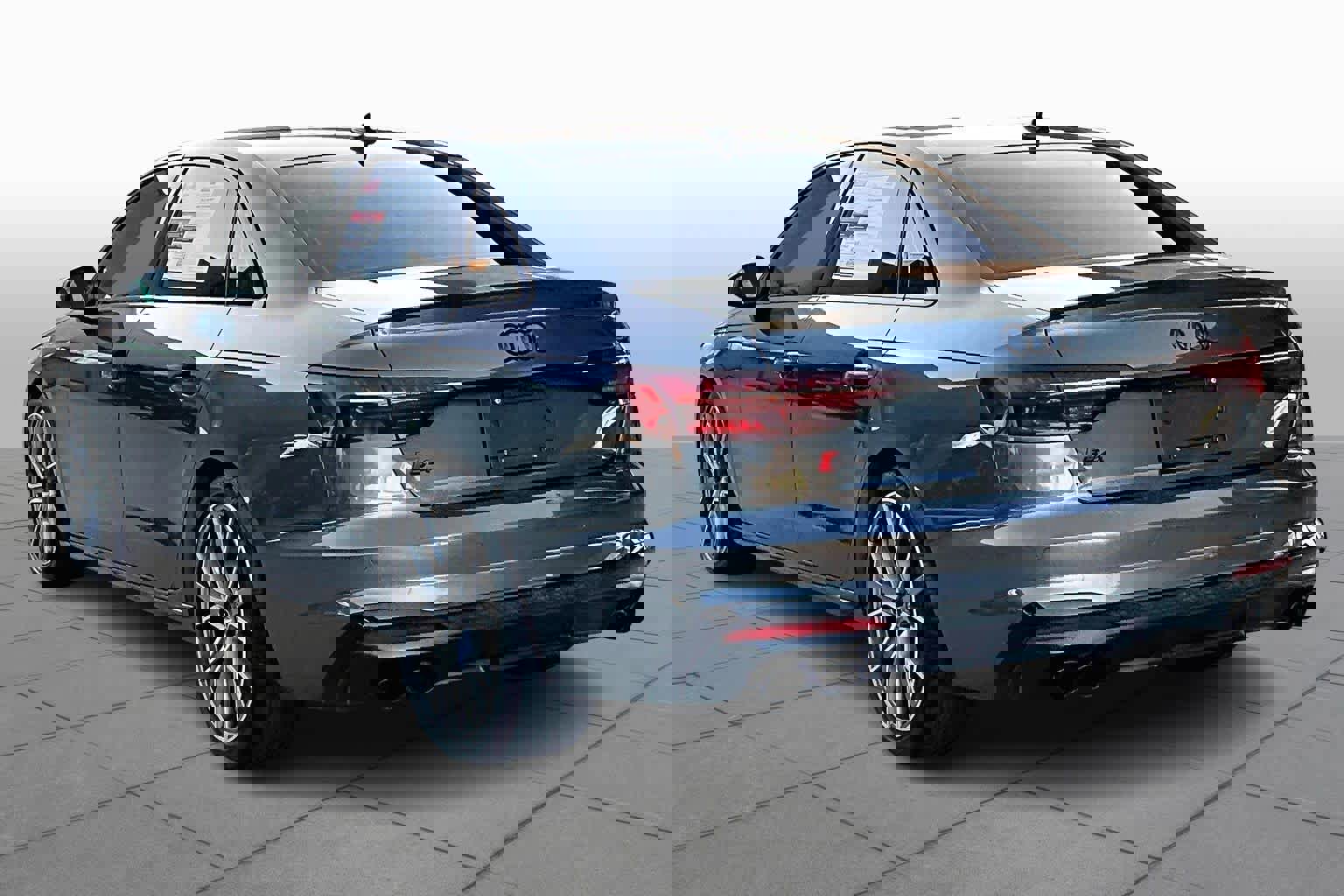 Used 2023 Audi S4 Premium Plus w/ Premium Plus Package image 12