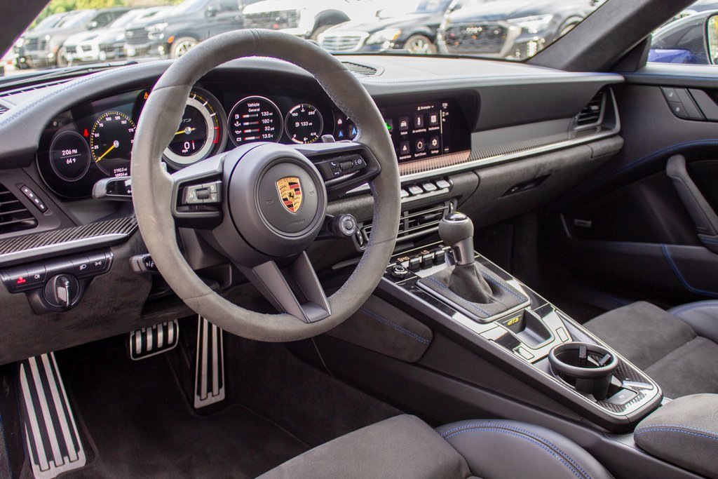 Used 2022 Porsche 911 GT3 image 11