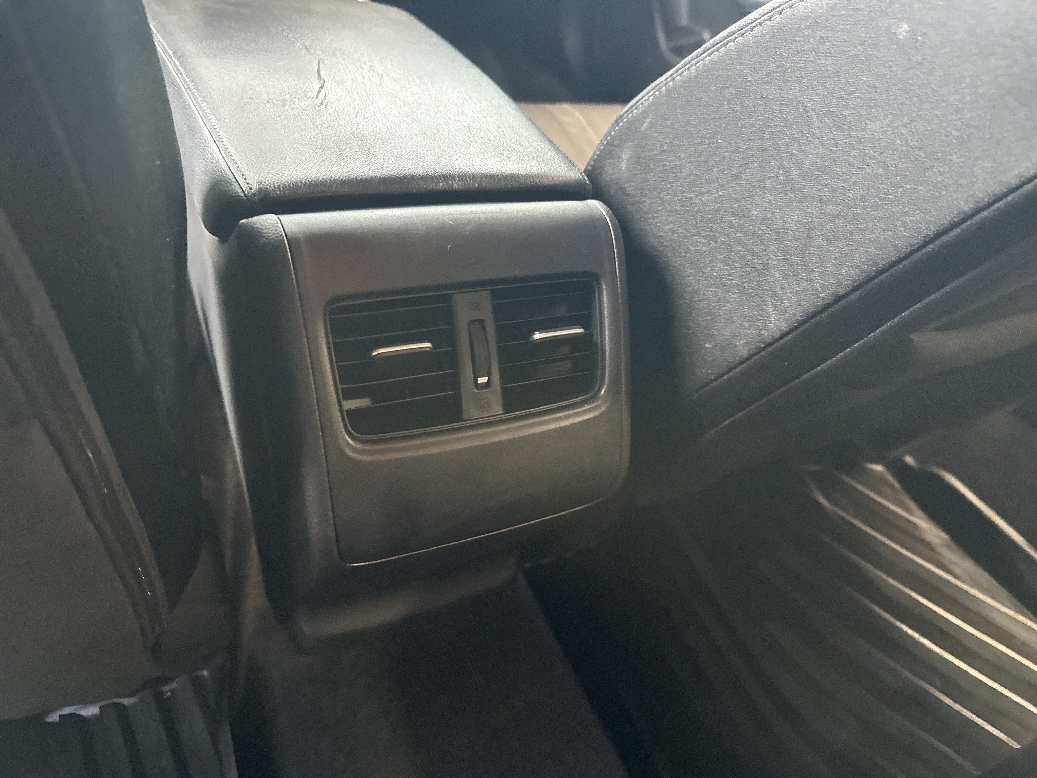 Used 2018 Honda Accord EX image 23