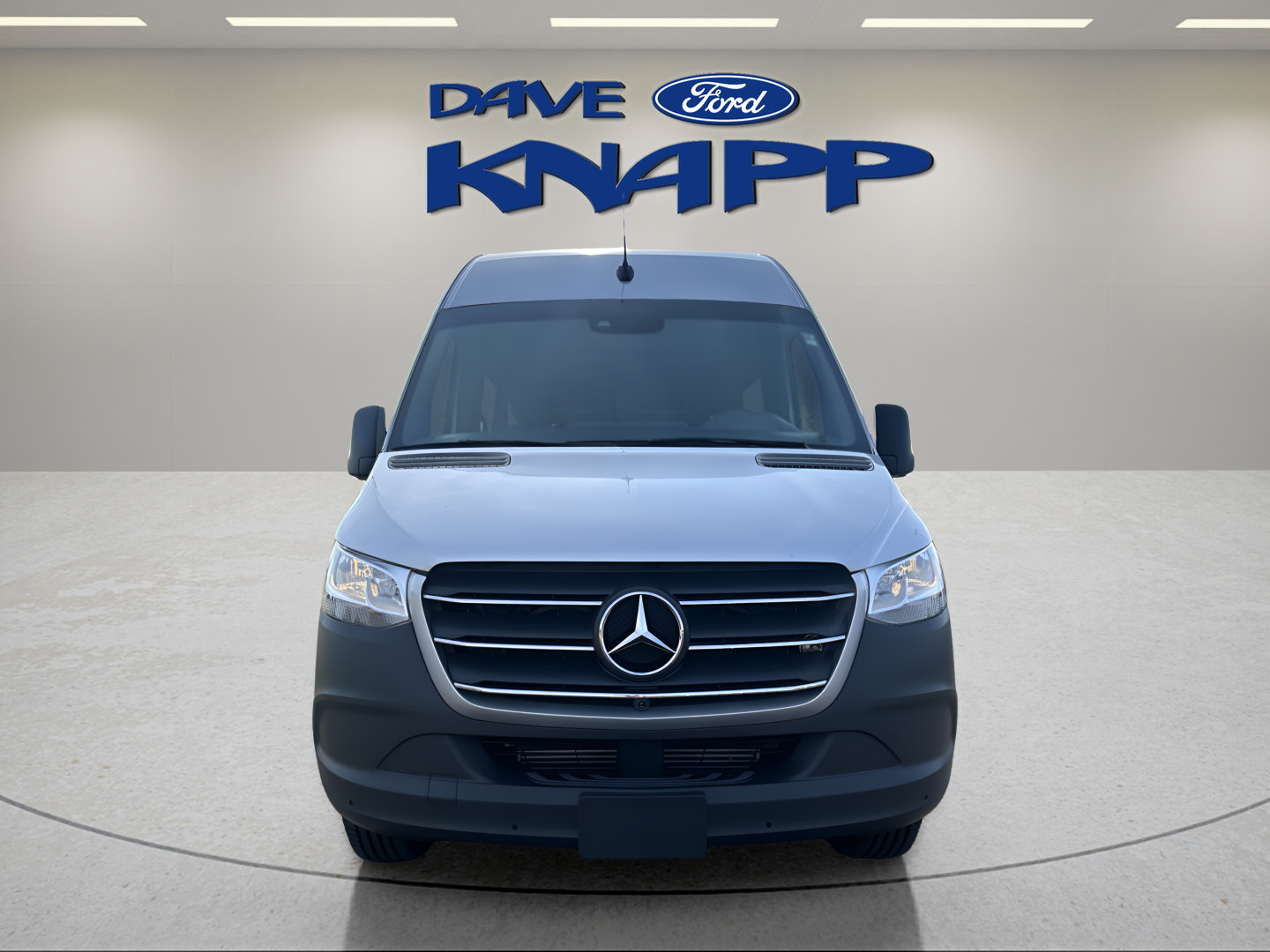 Used 2021 Mercedes-Benz Sprinter 2500 image 2