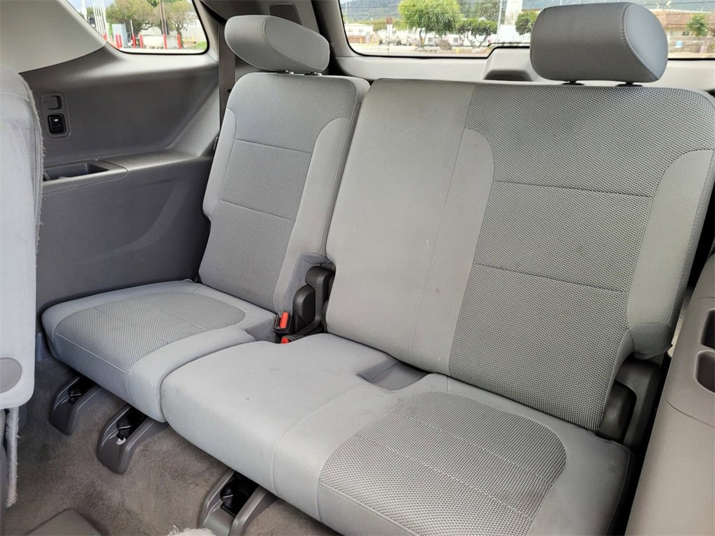 Used 2018 Chevrolet Traverse LT image 12