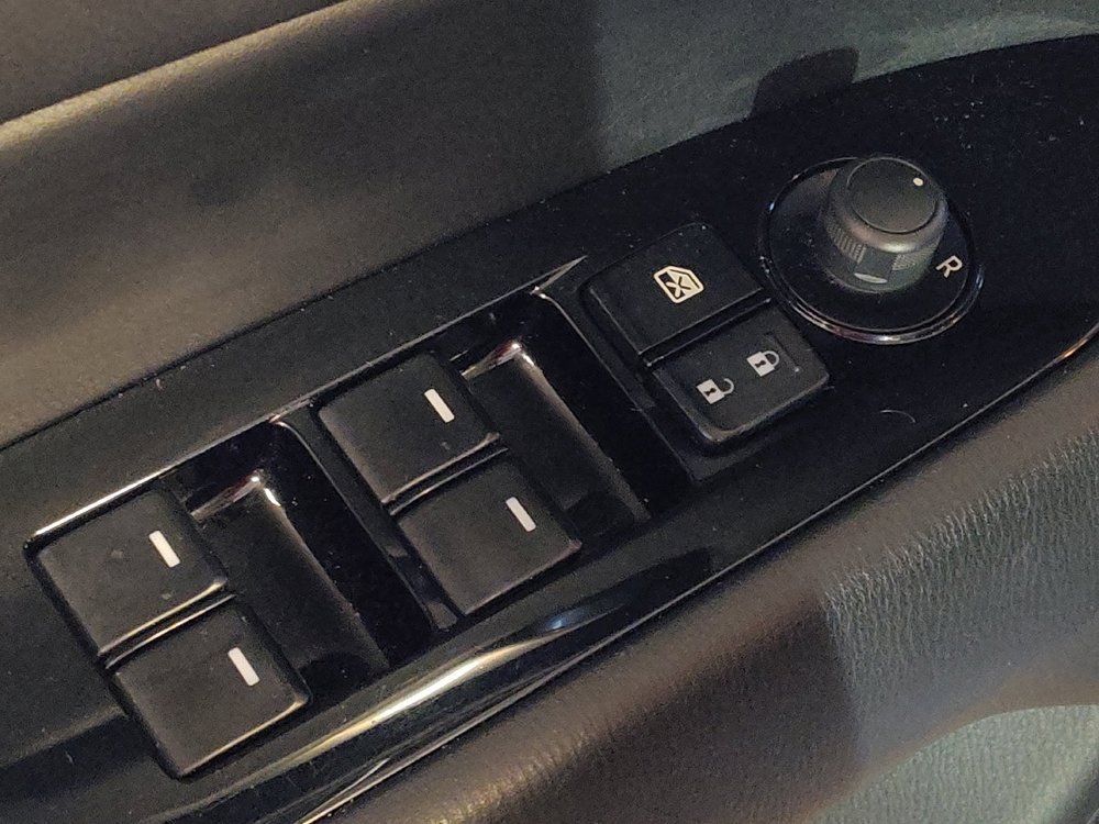 Used 2018 MAZDA CX-5 Touring image 27