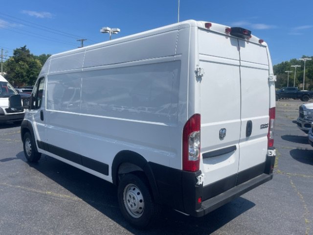 Used 2023 RAM ProMaster 2500 FWD image 4