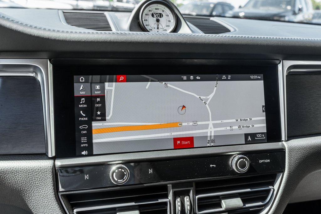 Used 2023 Porsche Macan GTS w/ Premium Package Plus image 10