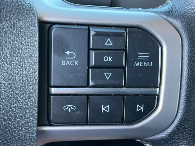 Used 2024 Ford Expedition XLT image 28