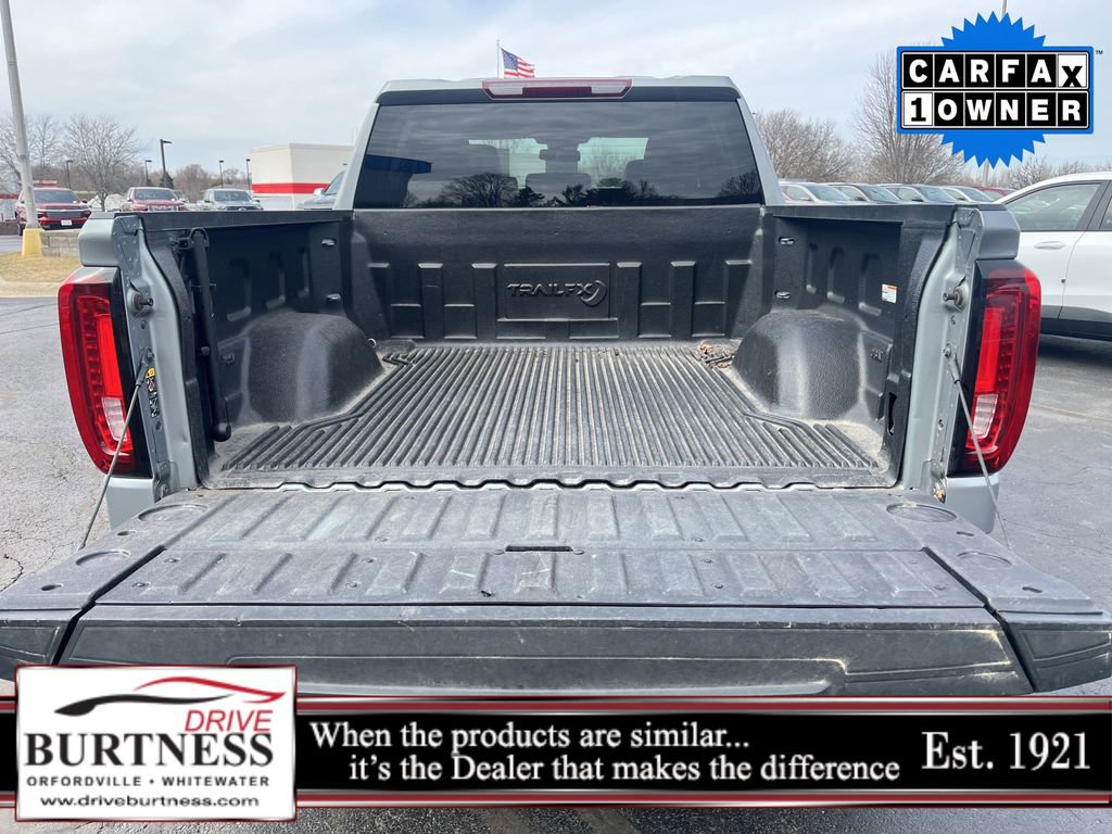 Certified 2025 GMC Sierra 1500 SLT image 52