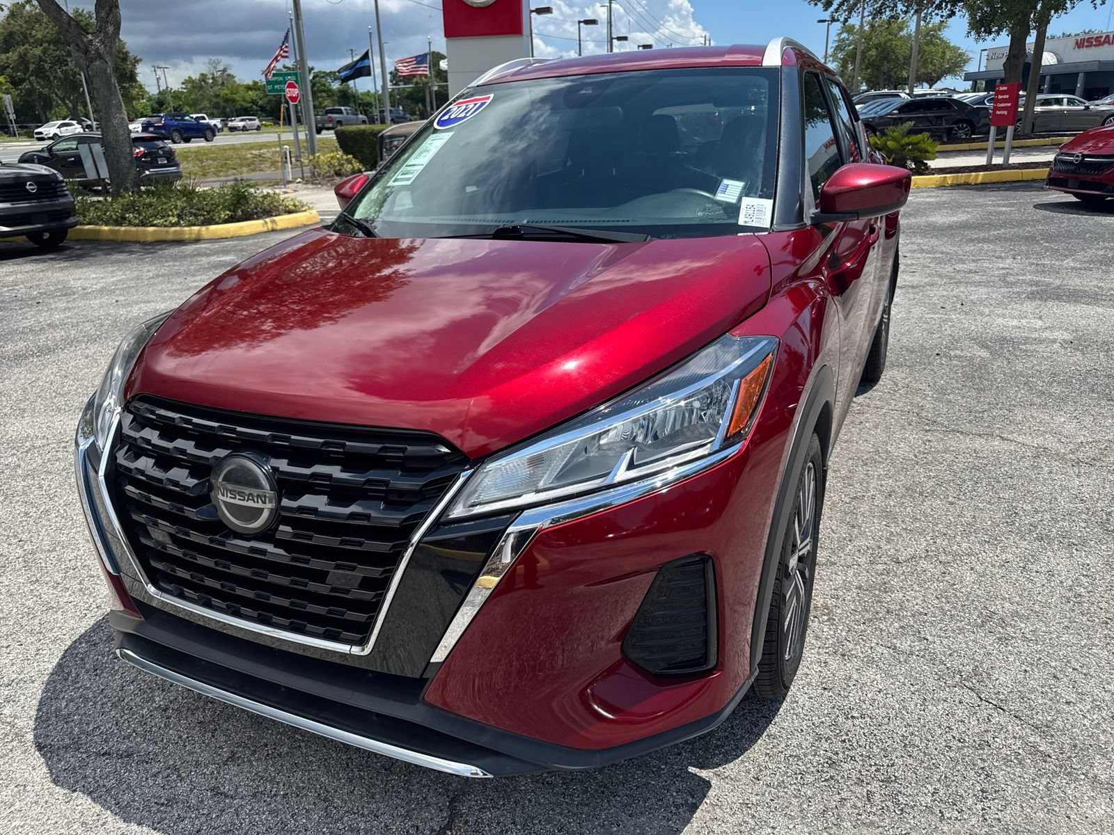 Used 2021 Nissan Kicks SV FWD image 4