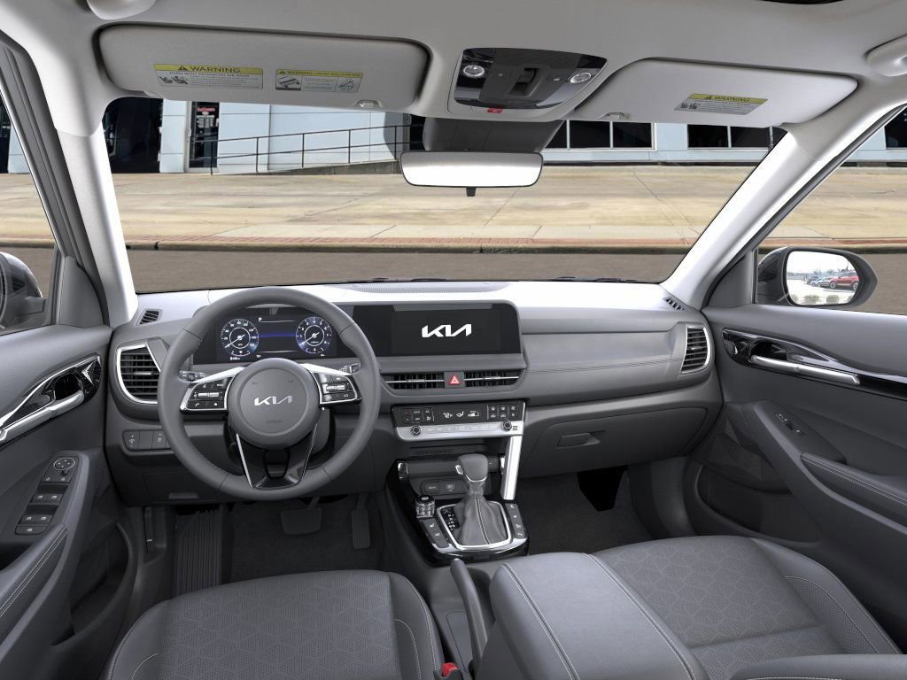 New 2026 Kia Seltos EX image 16