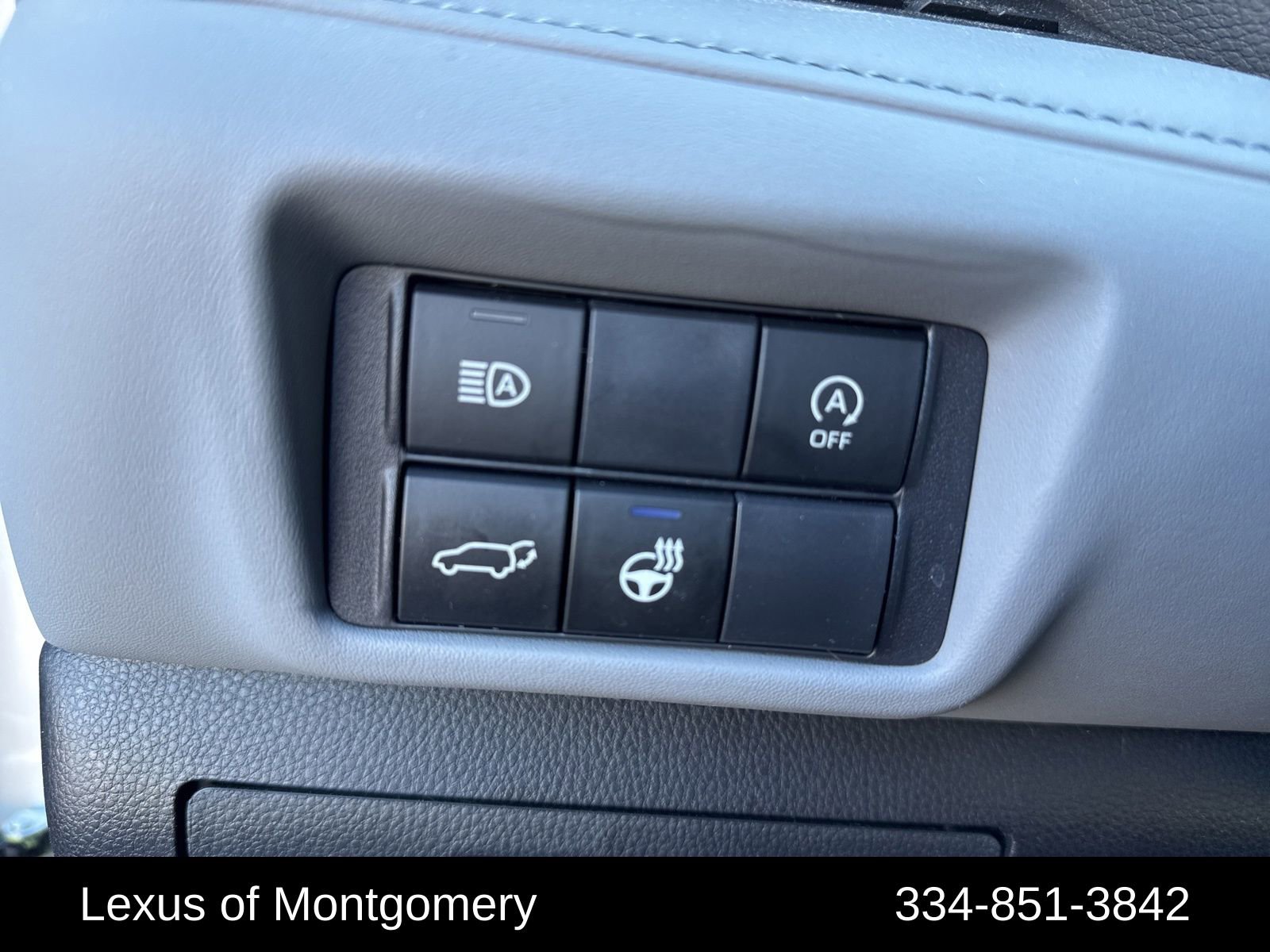 Used 2023 Toyota Highlander Limited image 13