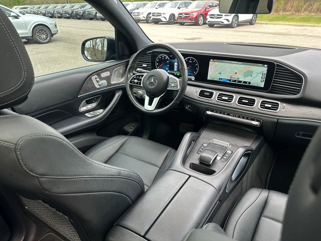 Used 2022 Mercedes-Benz GLE 450 4MATIC w/ AMG Line Exterior image 36