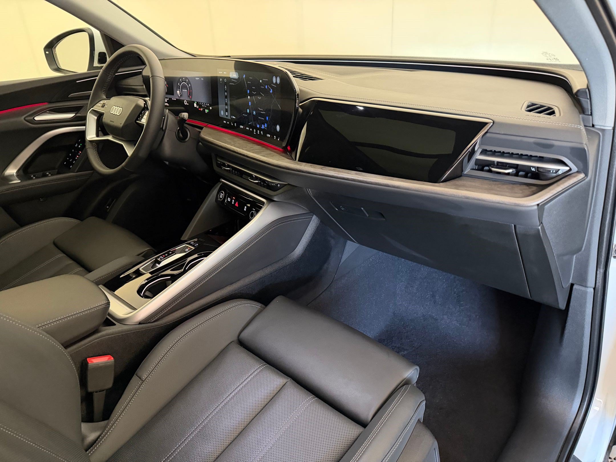 New 2026 Audi Q5 Premium AWD/4WD image 32
