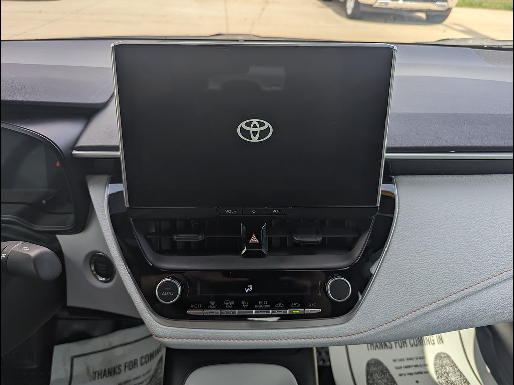 Used 2025 Toyota Corolla FX w/ Convenience Package FWD image 28