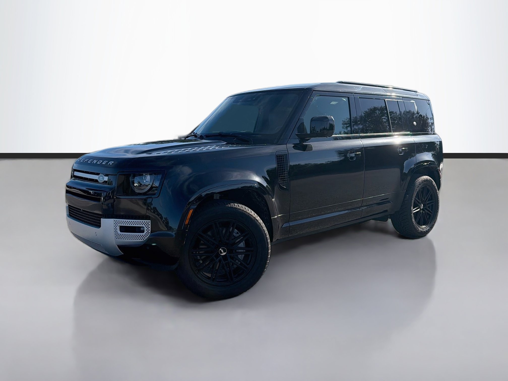 Used 2022 Land Rover Defender 110 XS Edition AWD/4WD video 1