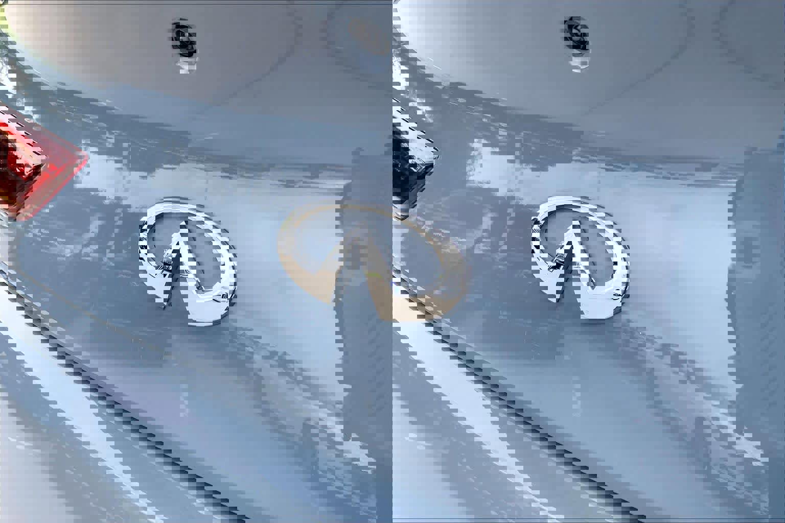 Used 2021 INFINITI Q60 Red Sport 400 w/ Cargo Package RWD image 28