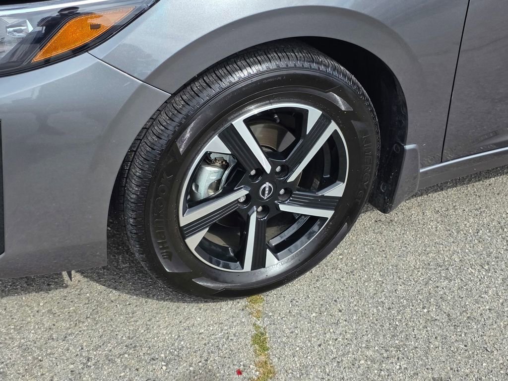 Used 2025 Nissan Sentra SV w/ All-Weather Package image 11