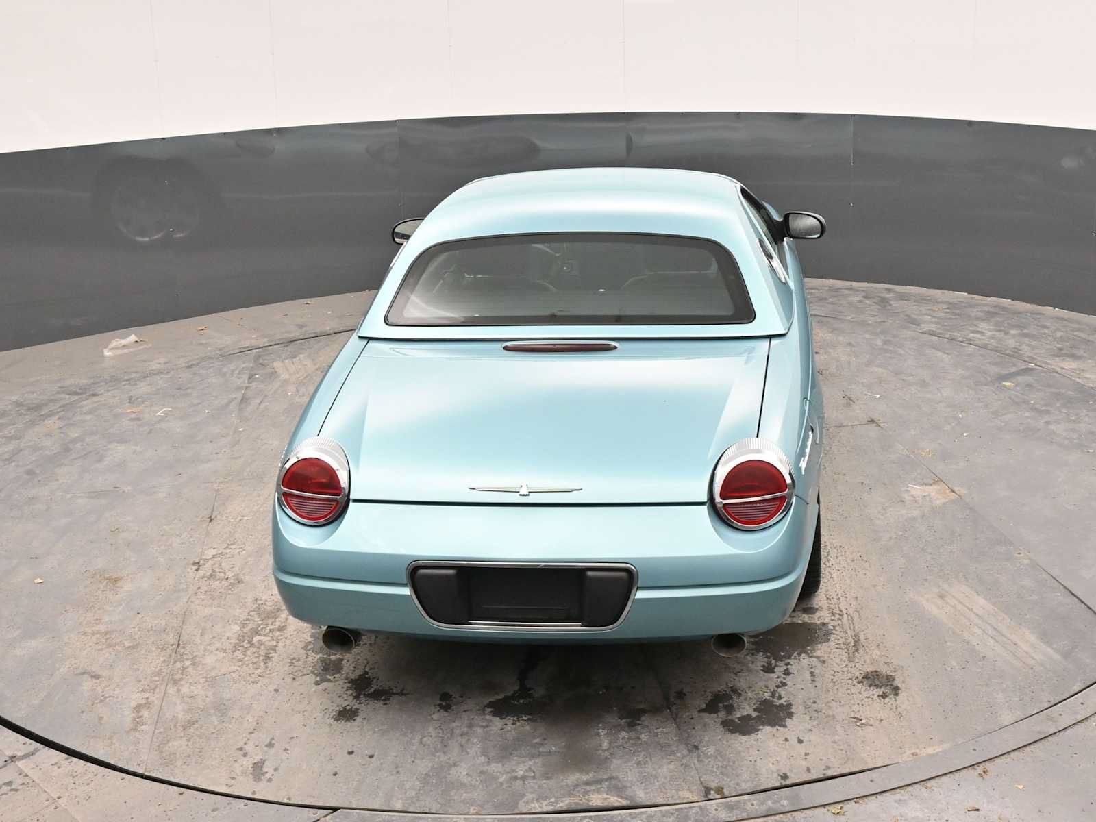 Used 2002 Ford Thunderbird RWD image 22