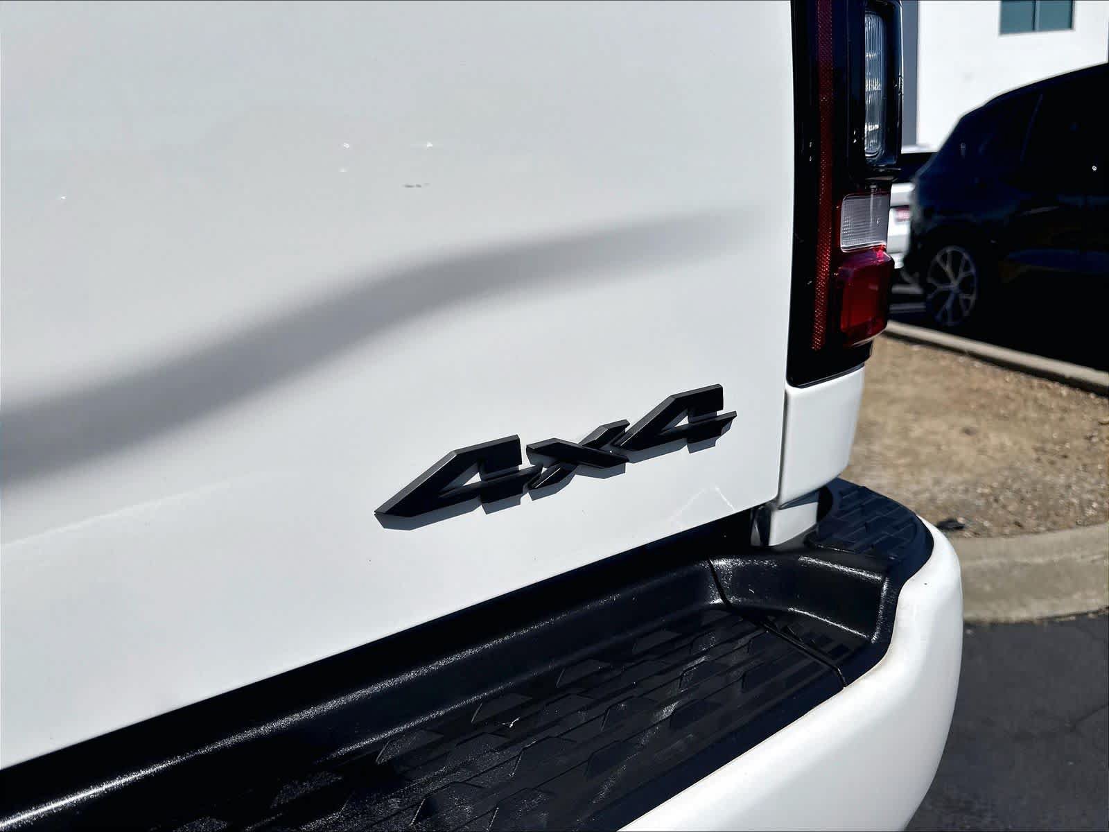 Used 2022 RAM 3500 Limited AWD/4WD image 26