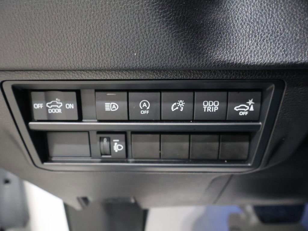 Used 2024 Toyota Tundra SR5 w/ SR5 Convenience Package image 31