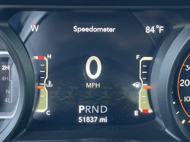 Used 2024 Jeep Wrangler Unlimited Sahara AWD/4WD image 14
