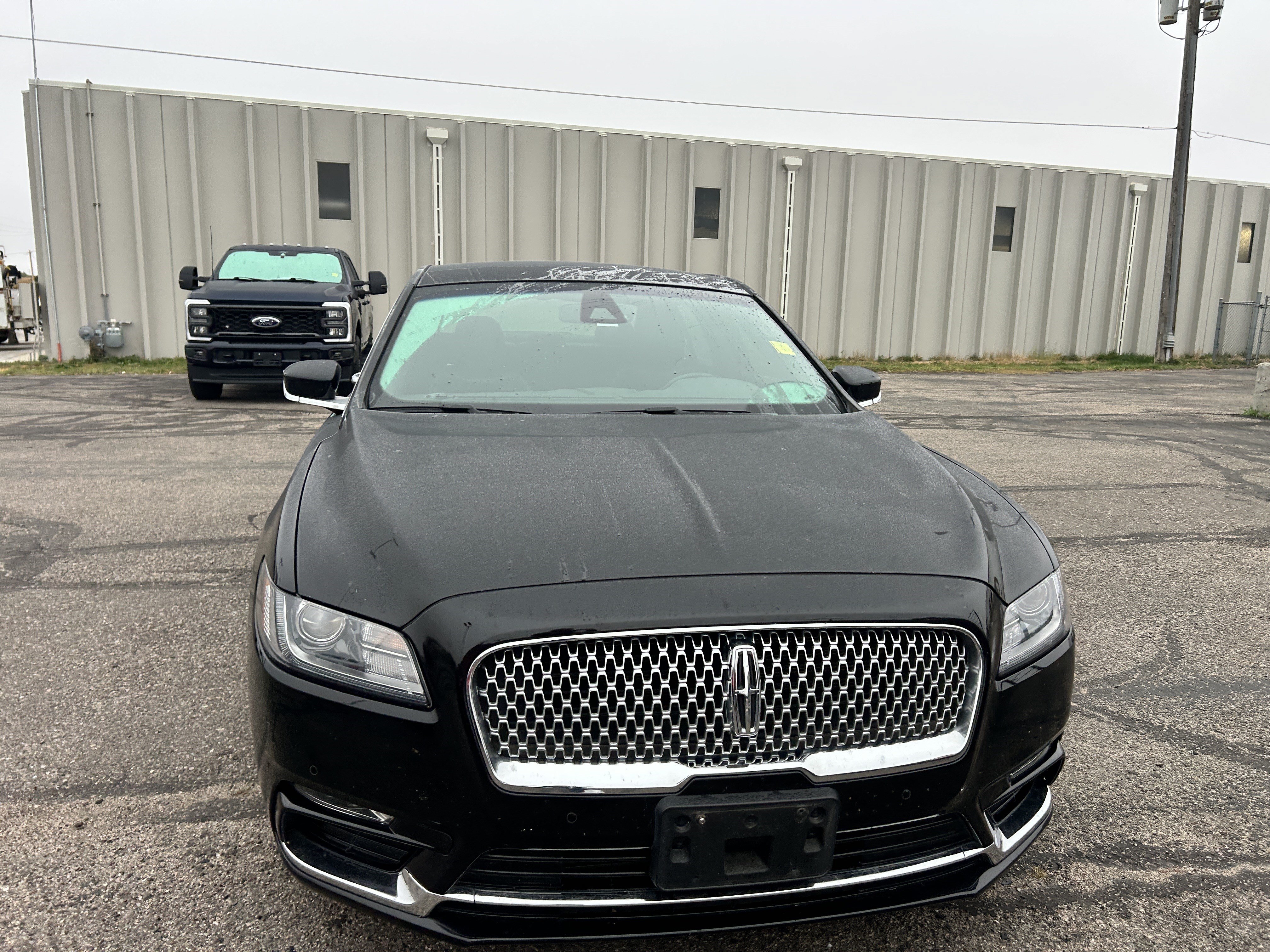Used 2018 Lincoln Continental Reserve w/ Continental Climate Package AWD/4WD image 9