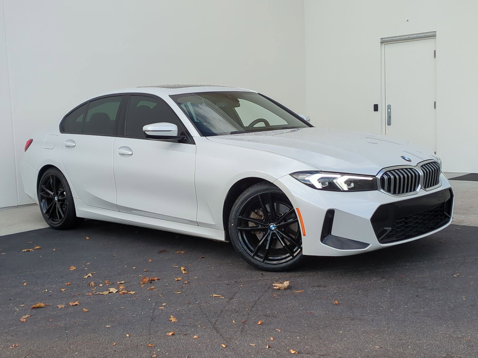 Certified 2023 BMW 330i Sedan w/ M Sport Package image 2