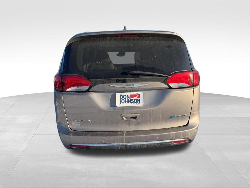 Used 2017 Chrysler Pacifica Platinum image 33