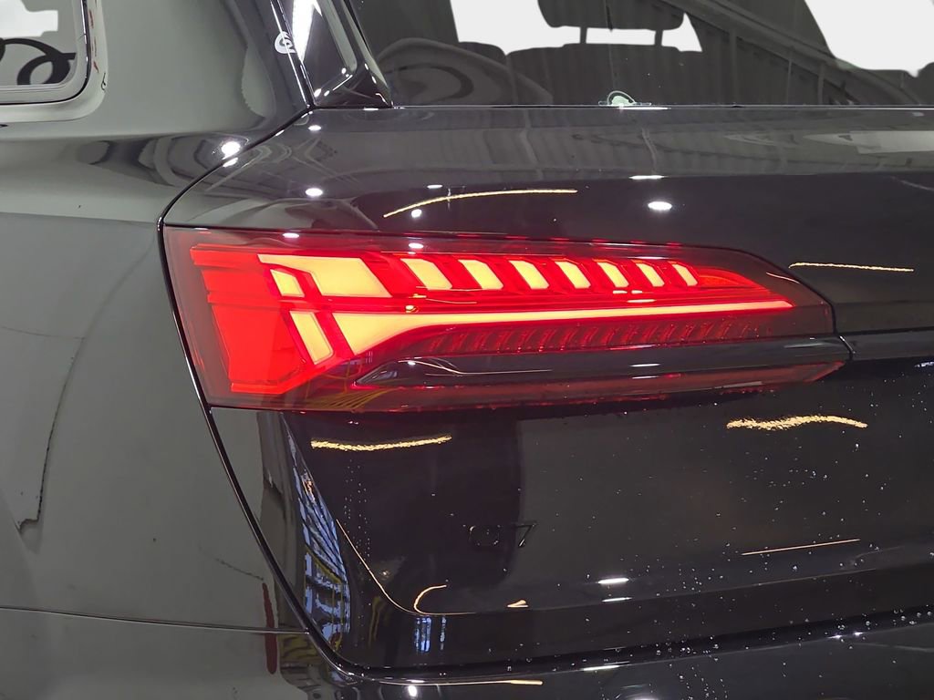 New 2026 Audi Q7 2.0T Premium AWD/4WD image 33
