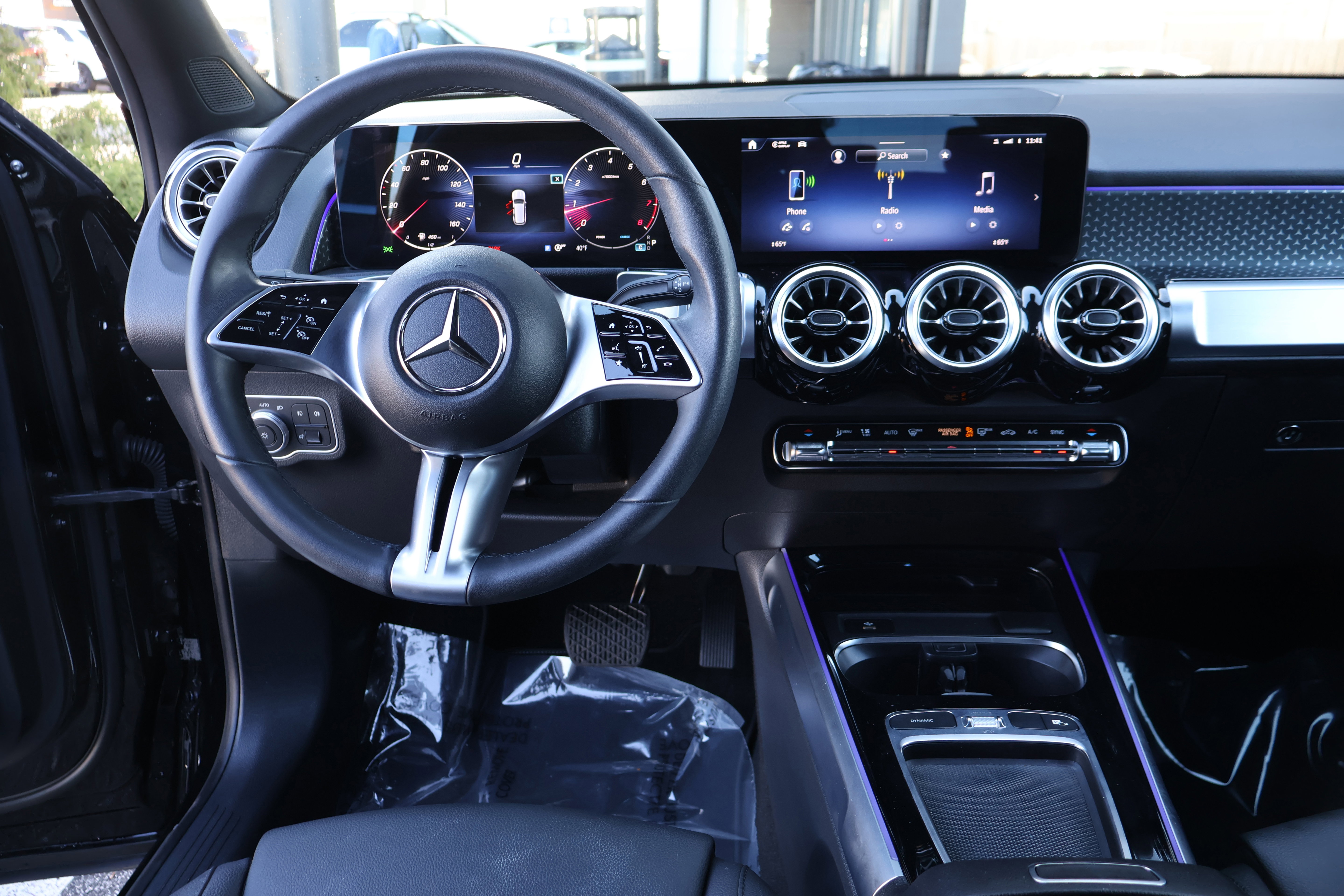 Certified 2024 Mercedes-Benz GLB 250 image 19