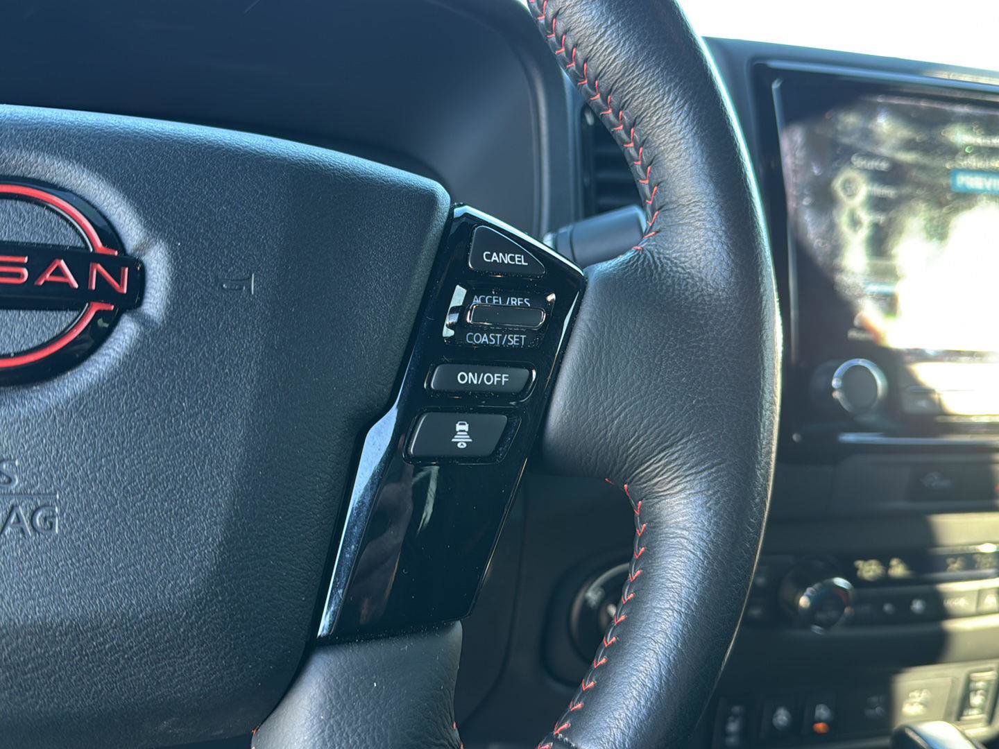 Used 2024 Nissan Frontier PRO-4X w/ Pro Convenience Package image 19