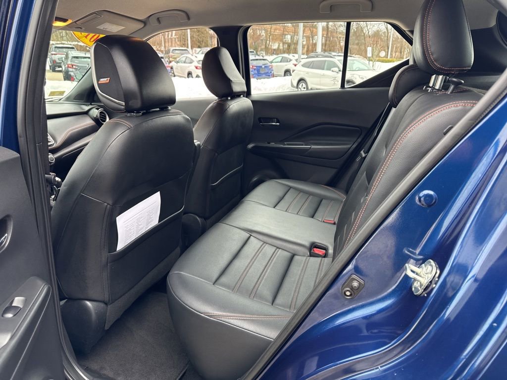 Used 2019 Nissan Kicks SR image 14