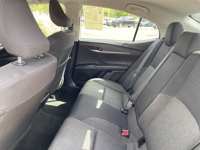 Used 2025 Toyota Camry LE image 16