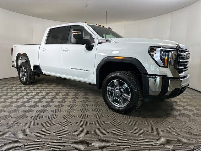 Used 2025 GMC Sierra 2500 SLE w/ SLE Value Package; image 2