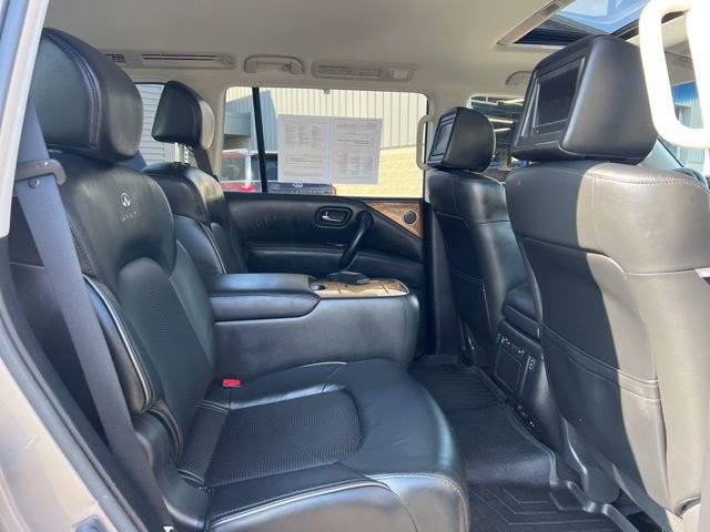 Used 2014 INFINITI QX80 4WD w/ Theater Package image 14