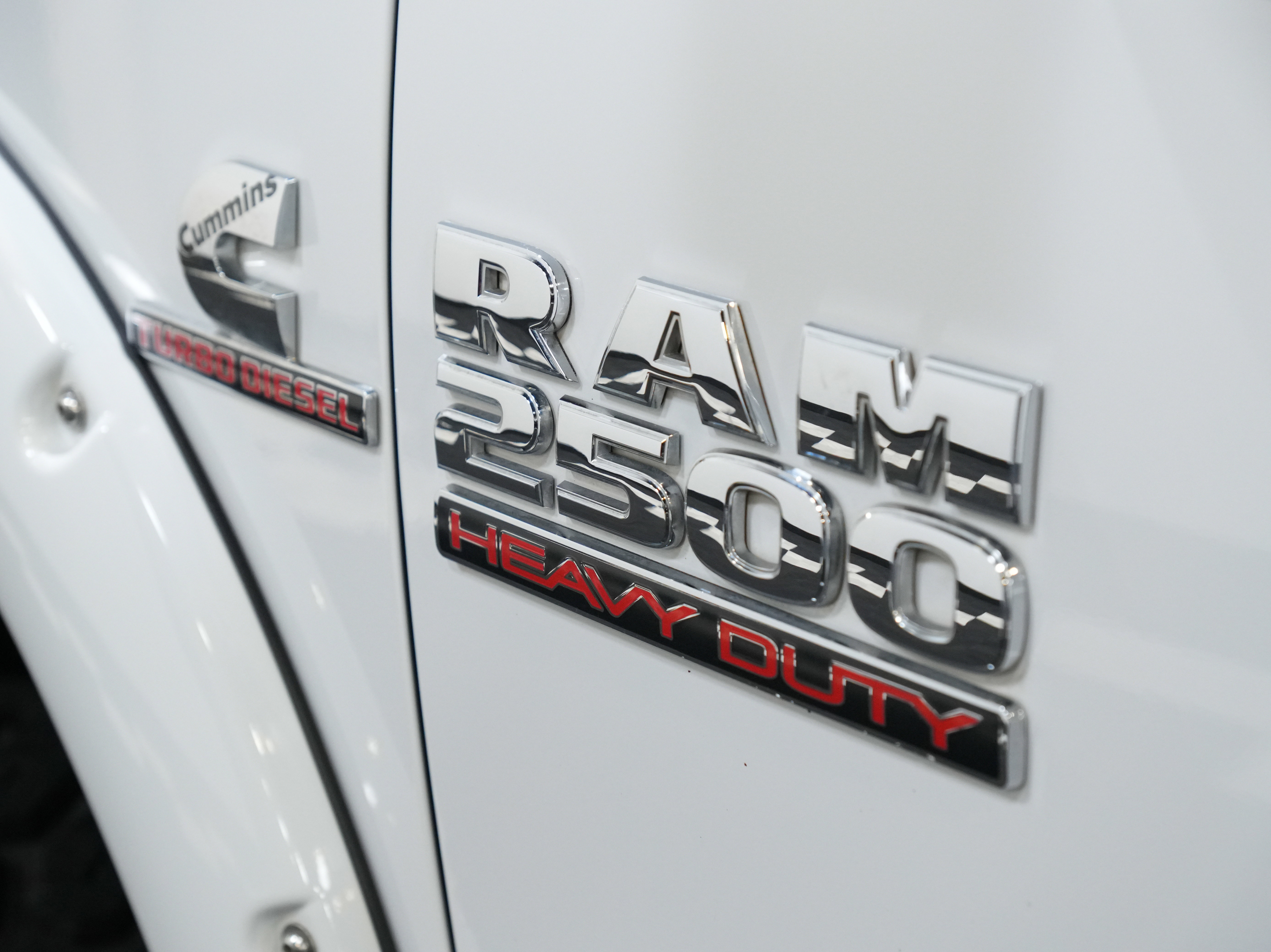 Used 2015 RAM 2500 Laramie w/ Convenience Group image 20