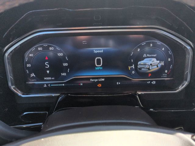 Used 2024 Chevrolet Silverado 1500 LTZ image 13