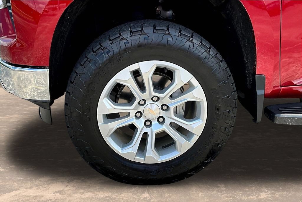 Used 2023 Chevrolet Silverado 1500 LTZ AWD/4WD image 36