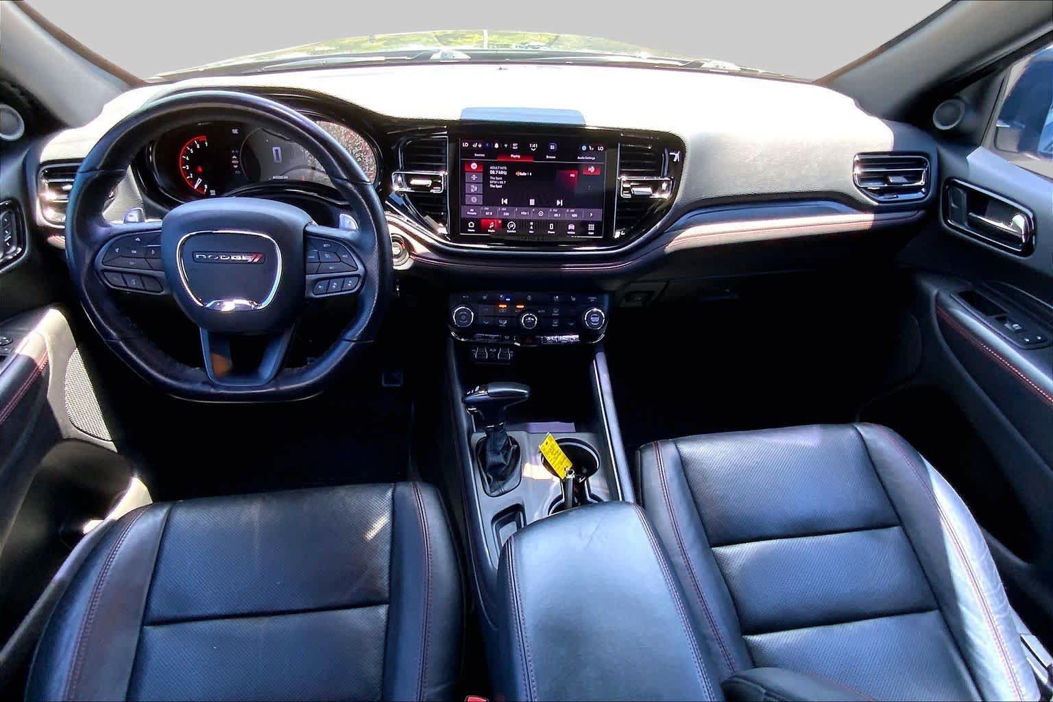 Used 2023 Dodge Durango GT RWD image 16